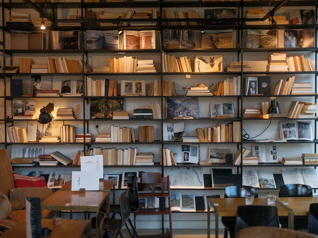 Photo Virtual bookshelf